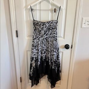 White House Black Market Black and White Dress